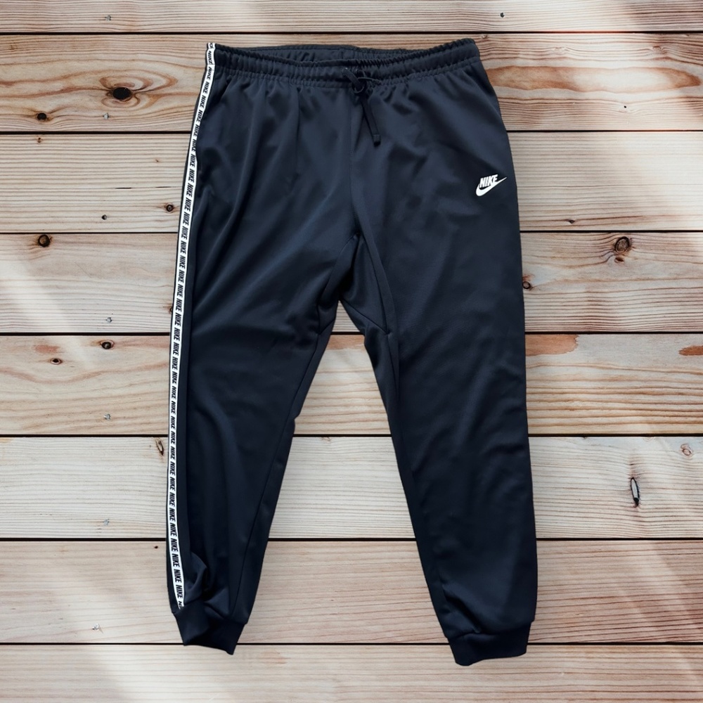 Men's Nike Athletic Black Jogger Pants